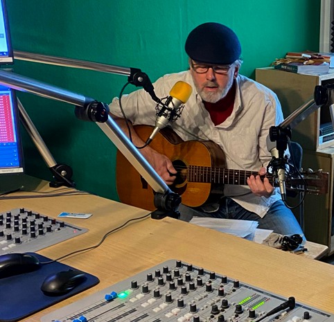 Hailsham FM - 3/12/22 Photo: Heather
