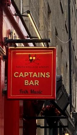 Captains Bar - 08/07/23 Photo: Heather