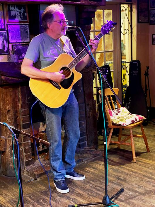 Six Bells - 18/07/23 Photo: Heather