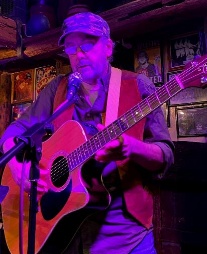 Six Bells - 16/07/24 Photo: Heather