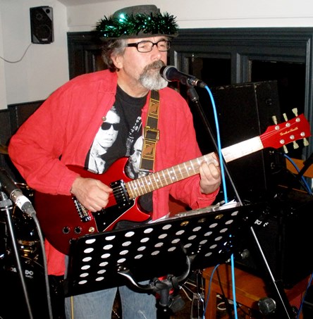 Reunited with my Gordon Smith and an old Red Delta 3 T-shirt