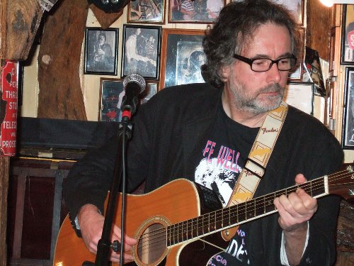 At the Six Bells - 4/03/14 At the Six Bells - 4/03/14