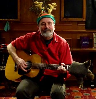 Christmas fun at Cross in Hand - 13/12/17 Photo: Ray