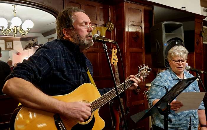 Mr Songwriter with Jayne at the Bay Hotel - 7/03/19 Photo: Heather