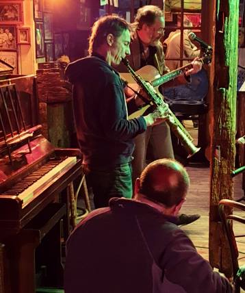 Six Bells with Martin & Simon - 19/03/19 Photo: Heather