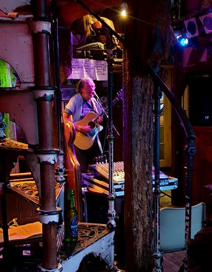 Six Bells - 6/08/19 Photo: Heather