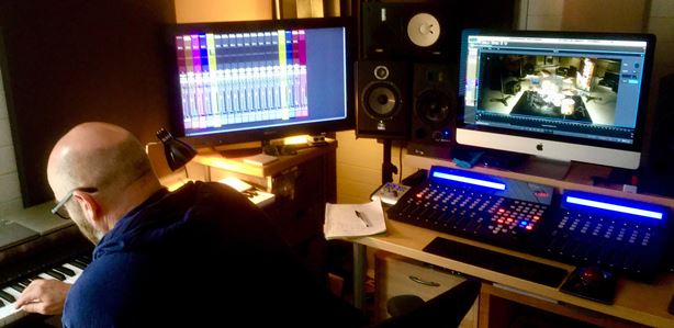 Kevin driving the desk - 21.07.20