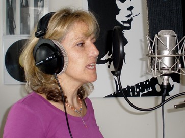 Lisa Jackson laying down some wonderful backing vocals - 14.03.14